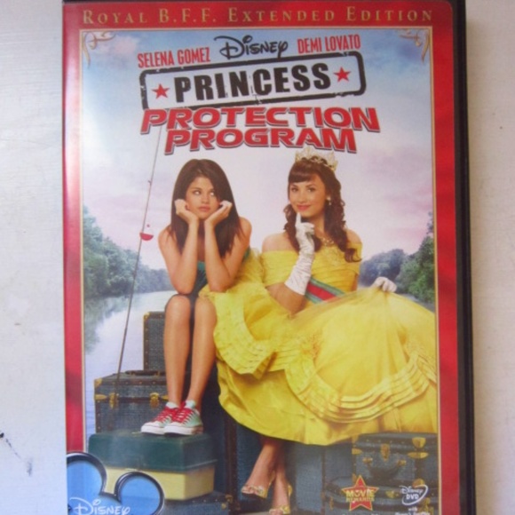 Disney Channel Movie Princess Protection Program - Picture 1 of 3